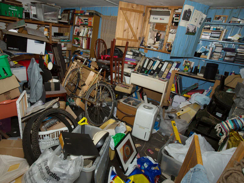 hoarder house