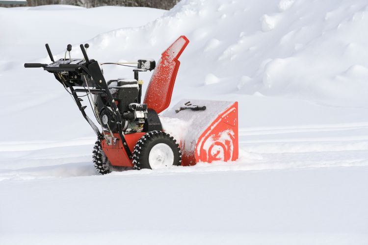 lawn tractor snow blower vs walk behind